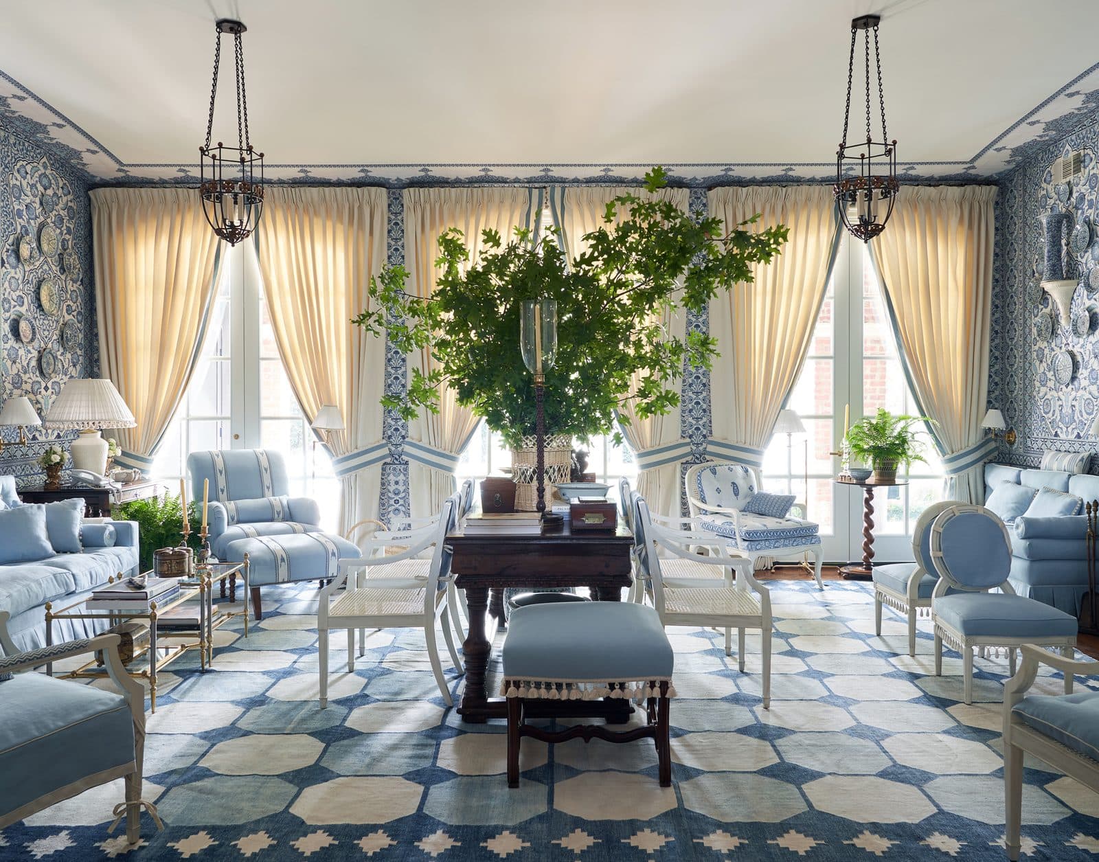 Custom drapery and upholstery in a Manhattan interior by Valley Studio